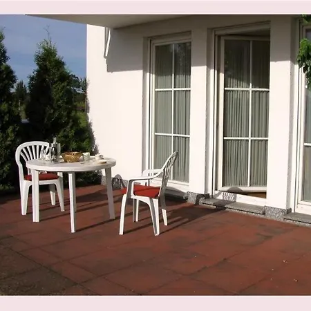 Ferienapartment Ruegen, In Neddesitz Mit Terrasse Apartment Sagard